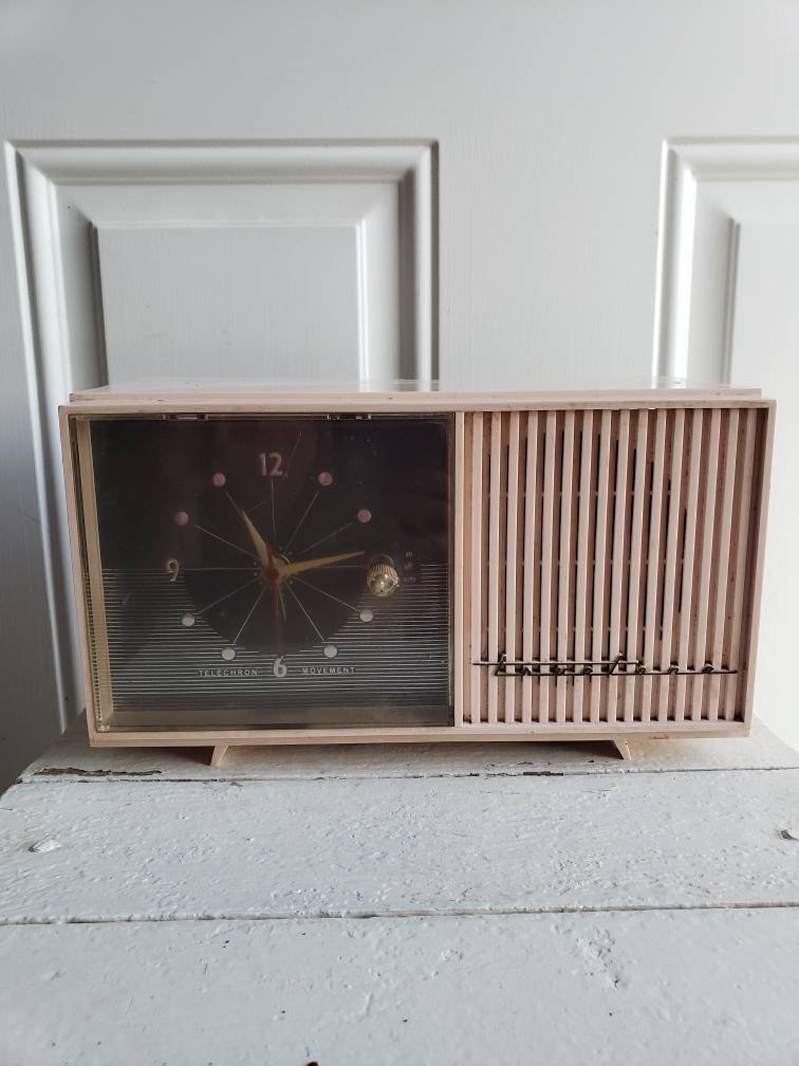 Vintage Pink Radio Clock Pink Radio Retro Pink Atomic Etsy