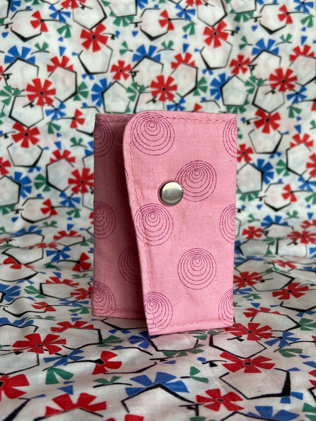 Pink Circles Tri-fold Snap Closure Multi Key Holder Key Case Made in ...