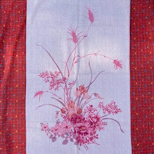 cannon pink floral towel vintage NOS 1960s bathroom linens vibrant vintage towel - pink squirrel vintage