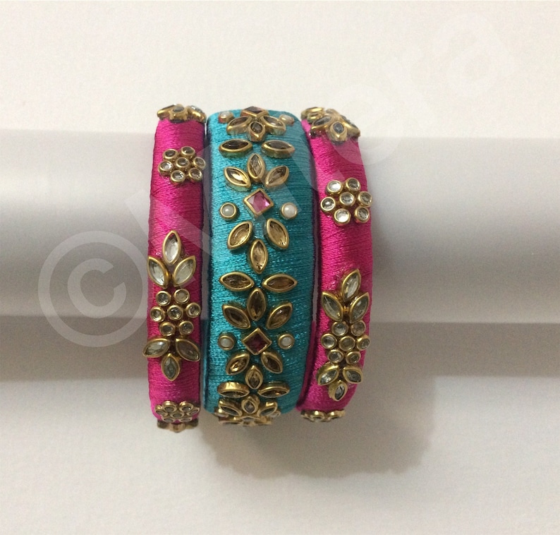 Kundan thread bangles Clearance