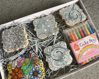 Patterned colour in cookie box