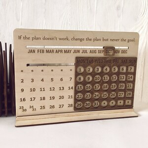 Desk Wood Eternal Calendar Accessories Decor Coworker Boss Teacher Gift ...