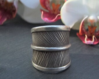 Sterling Silver ring. Silver Jewelry. Ethnic Jewelry. Silver ring. Silver jewelry. Ethnic jewelry.