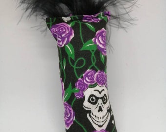 Skull cat toy, Halloween cat toy, kitty kicker, feather cat toy, catnip toy, catnip kicker toy, catnip skull toy, fun cat toy, cosmic catnip