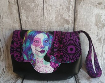 Clutch bag, tula bag, tula fabric, black bag, ladies clutch, ladies wristlet, de la luna sisters, luxury bag, evening bag, purple bag