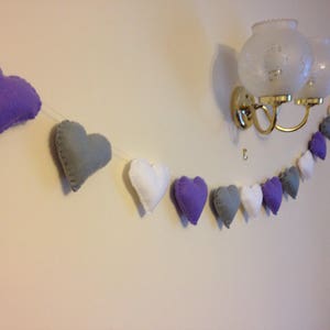 Felt garland, heart garland, purple hearts, purple heart garland, nursery garland, nursery decor, valentines decor, wedding garland 画像 2