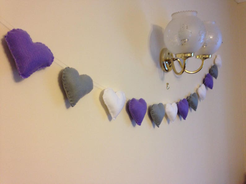 Felt garland, heart garland, purple hearts, purple heart garland, nursery garland, nursery decor, valentines decor, wedding garland 画像 2