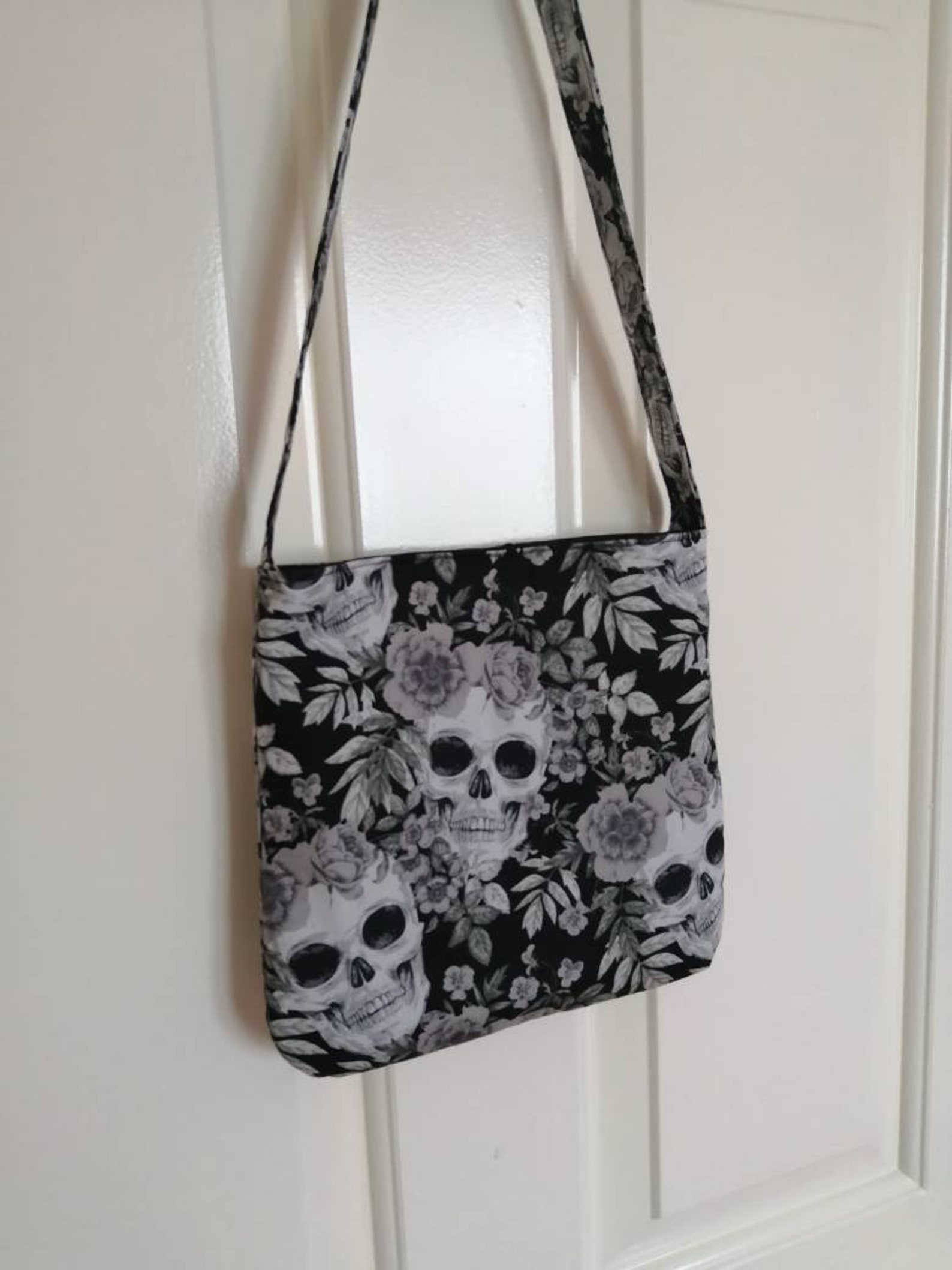Sac sac à bandoulière skull - France