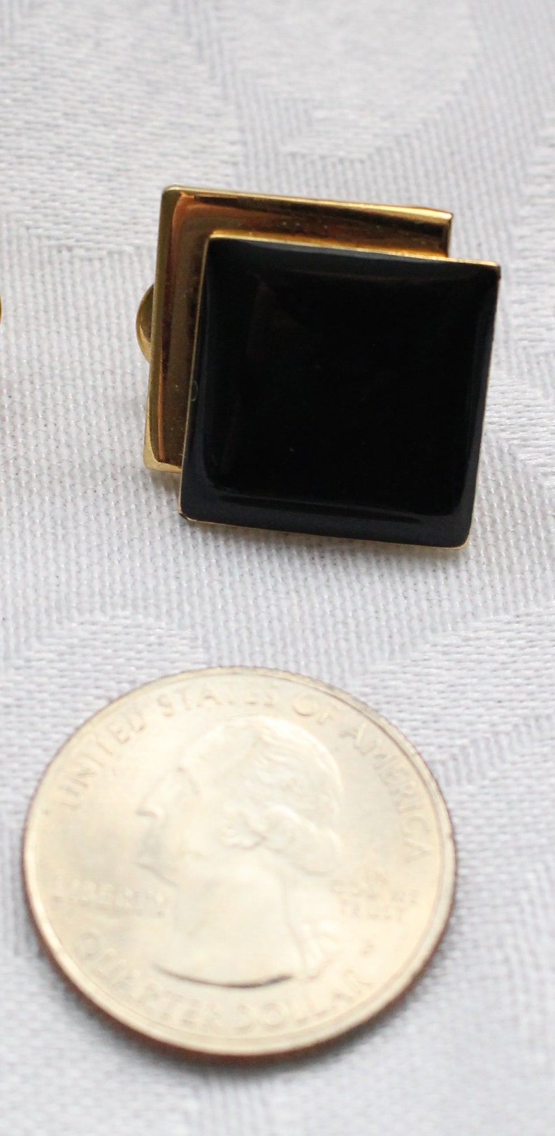 BNE # 129 Vintage Signed Monet Gold Tone and Black Enamel Overlapping Squares Clip On Earrings