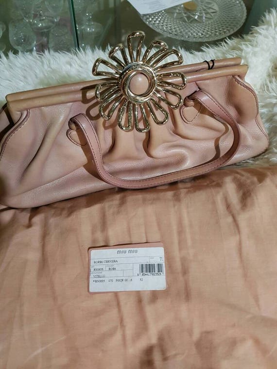 Authentic Amazing miu miu Borsa cerniera . Leather