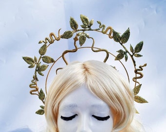 Gold Medusa Headdress,Gold Fairy halo with leaves,snakes,Gold leaves crown, Gorgon,Goddess Headdress,Medusa Cosplay