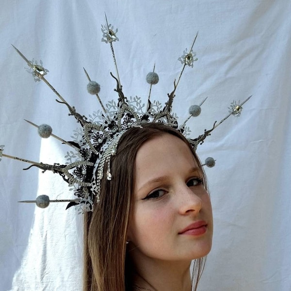 Black,Silver Rhinestone,Spiked,Lace Crown,Headdress with Lizards,leaves,pompons,chains,Evil Queen,Witch,Fairy,Woodland,Floral,Goddess Crown