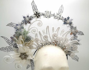White Silver snowflake headpiece,Snow queen headpiece,Floral Snowflake Crown,Kokoshnik,Fairy Headpiece,Winter Birthday Halo,Ice Crown