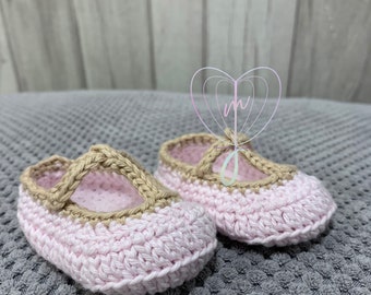 Newborn t-bar shoes crochet pattern(PDF)