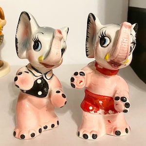 Vintage HTF Anthropomorphic Elephant Couple Salt And Pepper Shakers