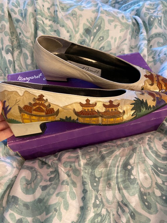 Vintage Margaret Jerrold Pagoda Novelty Heels
