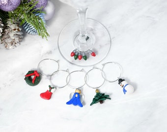 Christmas Wine Glass Charm Markers / Best Holiday Gifts / Hostess Gift Ideas / Holiday Wine Tags