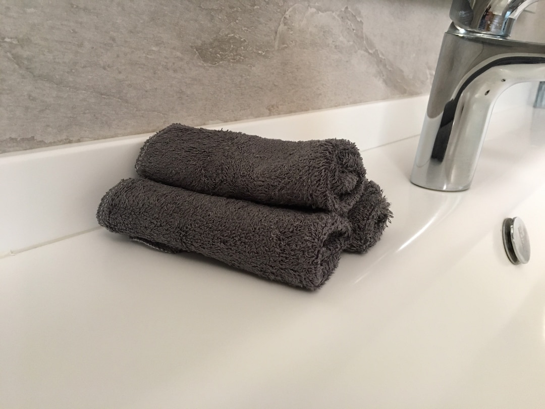Ecofriendly Reusable Bamboo Unpaper Towels for Sustainable Bathrooms