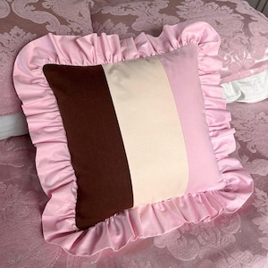 Patrón de costura en PDF Almohada con volantes napolitanos de color rosa Descarga digital Patrón de costura Tutorial Patrón fácil de imprimir Decoración de habitación linda y coqueta