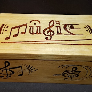 Boîte cadeau symboles de musique brûlée sur bois fait main, boîte souvenir, boîte à bijoux, boîte de rangement