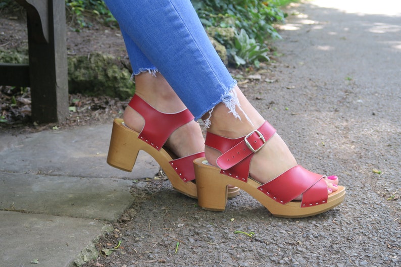 clogs heels sandals