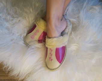 Red Womens Cozy Natural Leather Sheeps Wool Slippers/Ladies Flip Flops Mules - Non Slip Sole - Christmas Secret Santa Gift for Her
