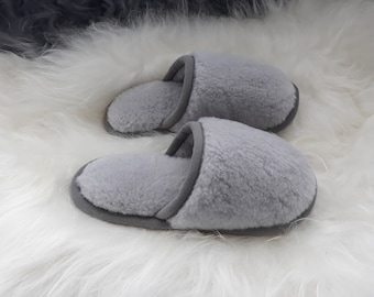 Alpaca Grey Wool Womens/ Mens Slippers - Flip Flops Booties - Mother's Day - Birthday & Christmas Gift  - Sheep Wool Slippers