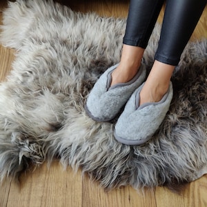 Women’s Alpaca Wool Slippers Lilac Grey – Handmade Non-Slip Men's Moccasins, Eco-Friendly Warm House Shoes Alpaca Silver