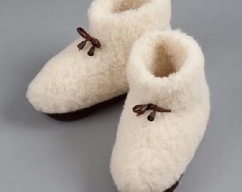 New Ladies - Womens Merino Pure Sheep's Wool White Slippers/ Sheepskin Booties - Non Slip Suede Leather Sole