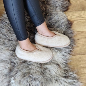 Women’s Alpaca Wool Slippers Lilac Grey – Handmade Non-Slip Men's Moccasins, Eco-Friendly Warm House Shoes image 7
