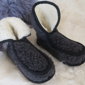 Pantoufles en laine de mouton pure laine mérinos pour femmes/hommes/bottes en peau de mouton pour femmes - Semelle antidérapante - Cadeau de Noël et d'anniversaire SecretSanta