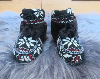 Arctic Black Fashion Womens/ ladies Hand Knitted High  Bootie Wool Slippers Fleece Faux Fur - Thick Sole - Christmas Birthday Mother Gift