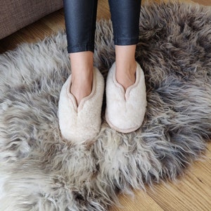 Women’s Alpaca Wool Slippers Lilac Grey – Handmade Non-Slip Men's Moccasins, Eco-Friendly Warm House Shoes Camel Beige