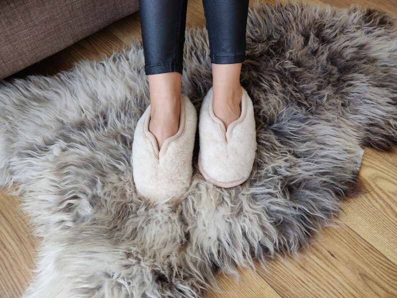 Women’s Alpaca Wool Slippers Lilac Grey – Handmade Non-Slip Men's Moccasins, Eco-Friendly Warm House Shoes Camel Beige