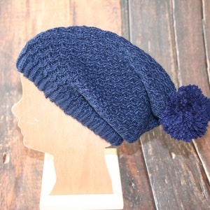 Bonnet enfant in large meshes
