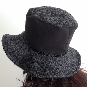BLACK CHINA HAT