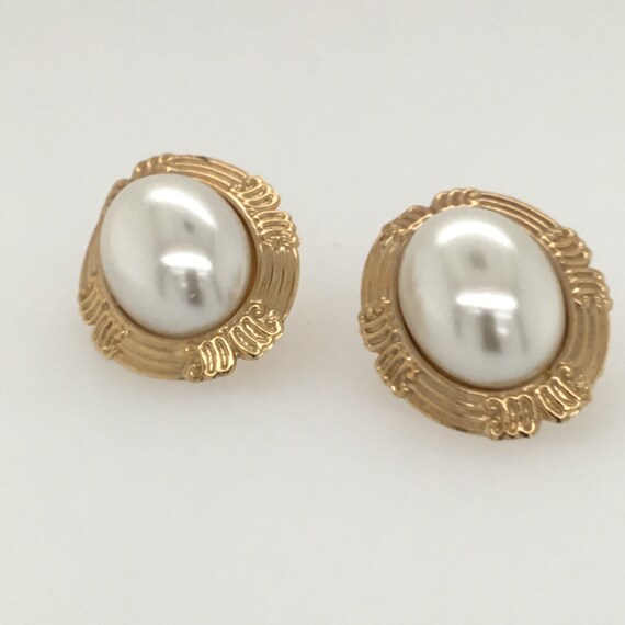 Large oval pearl earrings, stud pearl earrings, ar