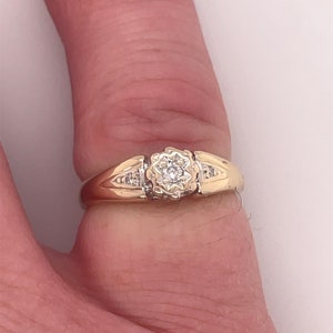 Vintage Diamond engagement ring, Diamond solitaire ring, diamond anniversary ring, round diamond,