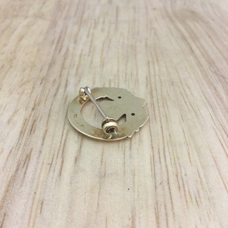 Claddagh brooch,Irish brooch,Gold claddagh brooch,gold Irish brooch,vintage Irish brooch,Celtic brooch,gold brooch,Friendship brooch