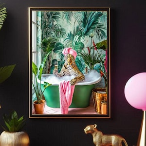 Leopard in Bathtub Print: Glam Jungle Bathroom Wall Art