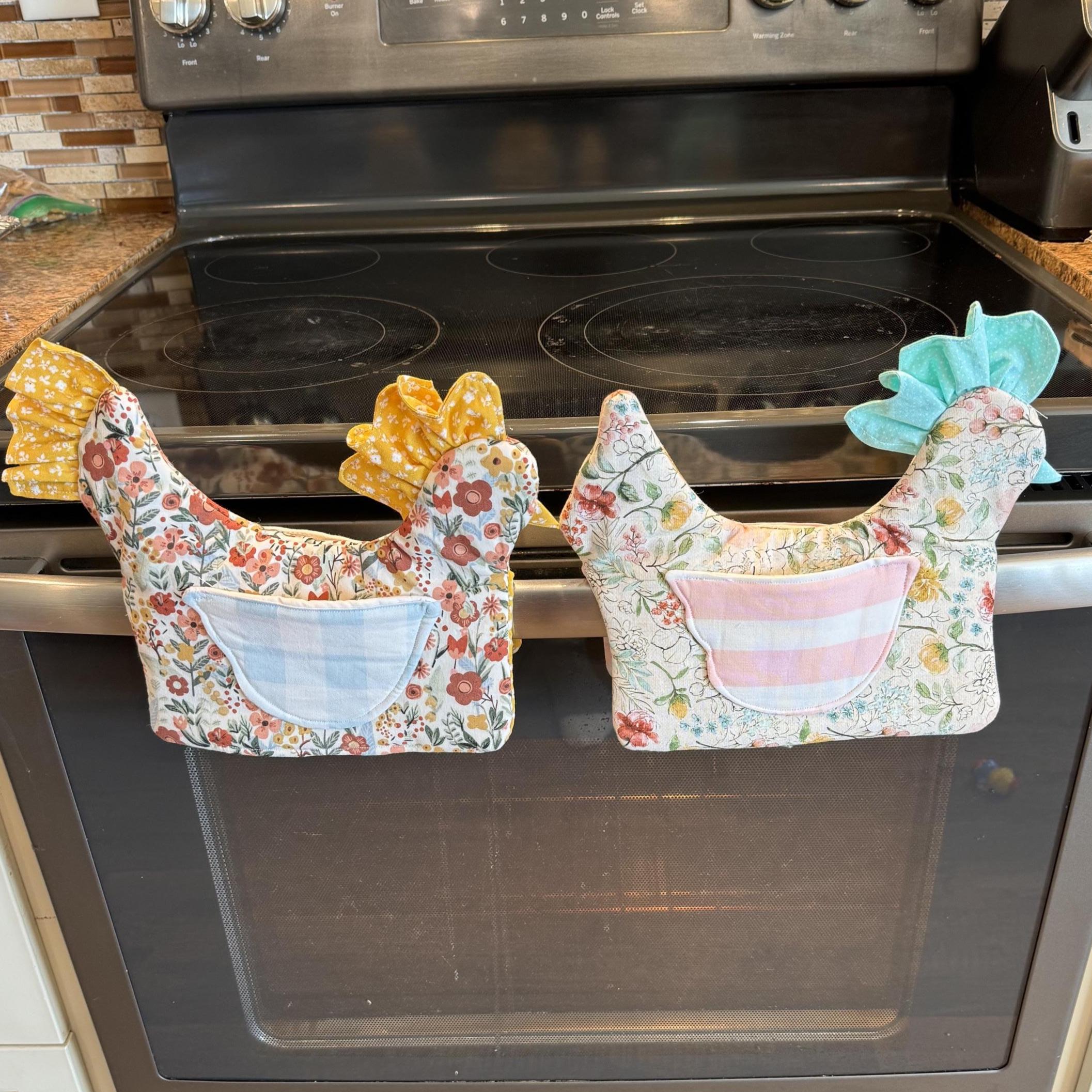 Henny Helper Hot Pad Sewing Pattern | Chicken Pot Holder Mitt DIY ...