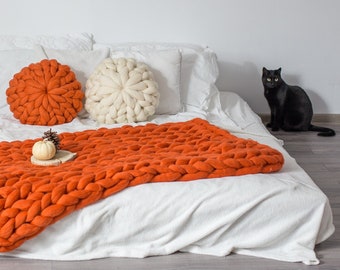 Halloween decor, Halloween blanket, Chunky knit blanket, Halloween party decorations, Pumpkin decor, Halloween home decor, Pumpkin blanket