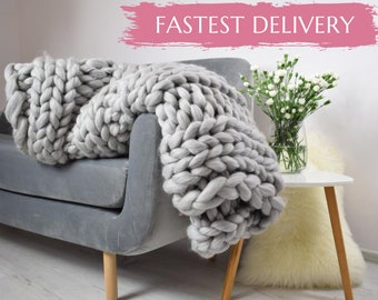 Chunky knit blanket, Knit blanket, Giant throw, Arm knitting, Stripped merino blanket, Thick, Home decor, Boho, Valentine’s day gift