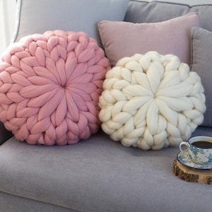 Decorative Cushion Extreme knitting Round Pillow Housewarming gift Chunky Knit Pillow Merino wool Decorative Pillow Gift for her