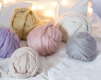 Dicke Wolle. Gigantische Strickerei. Bauschgarn. Kräftiges Strickgarn aus Merinowolle. DIY Arm Strickgarn. Hochwertige Merinowolle, Dickes Garn. DIY Geschenk
