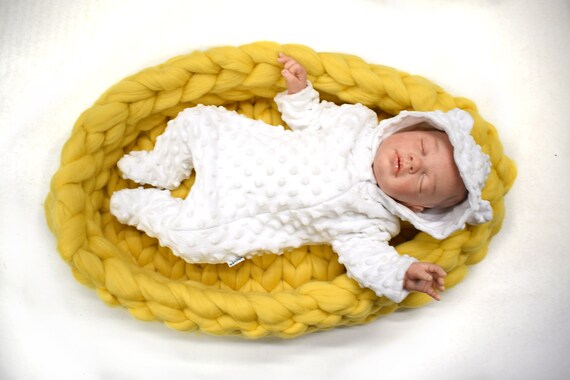 nest baby wrap