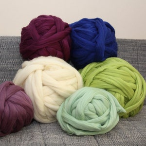 Chunky yarn. Giant knitting. Bulky yarn. Chunky merino wool knit yarn. DIY Arm knitting yarn. High quality merino wool, Thick yarn. DIY Gift image 8