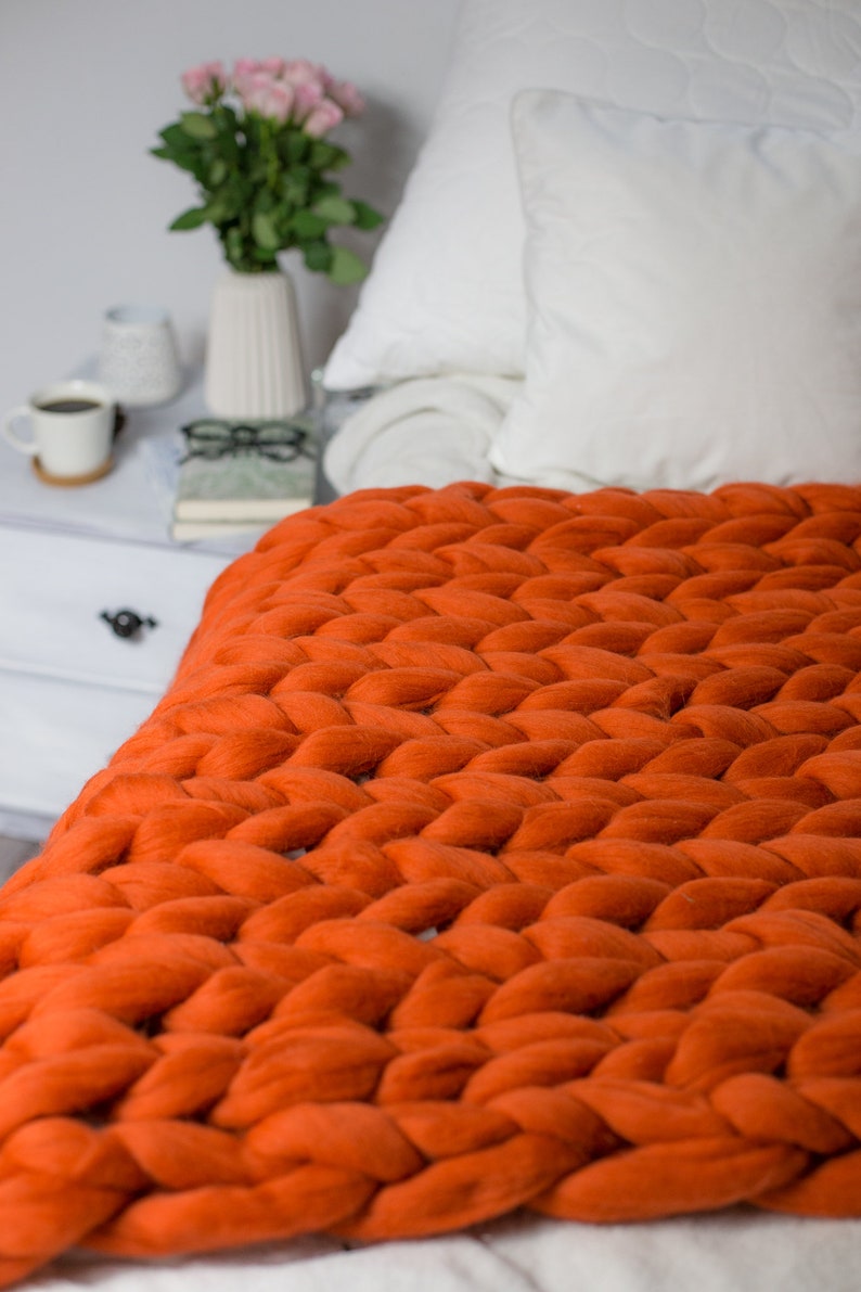 Chunky knit blanket, Knit blanket, Giant throw, Arm knitting, Chunky yarn, Merino wool, Thick yarn, Burnt orange throw, Wedding present gift image 3