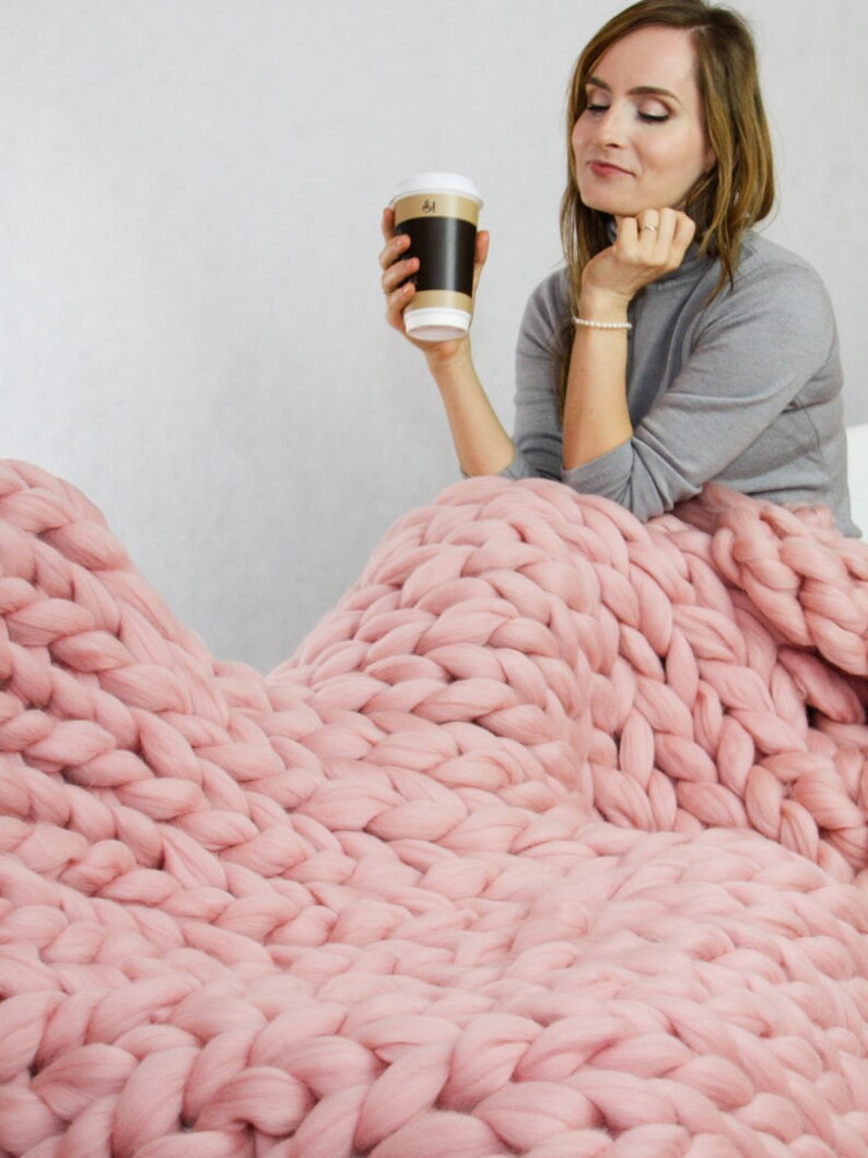 Chunky knit blanket Knit blanket Giant throw Arm knitting Etsy