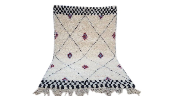 Moroccan rug Beni Ourain rug handmade 100% wool rug 7,8 / 5,2 feet